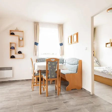 Sen Apartment *